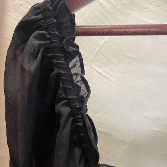 Sade Top - Picture 7 of 15